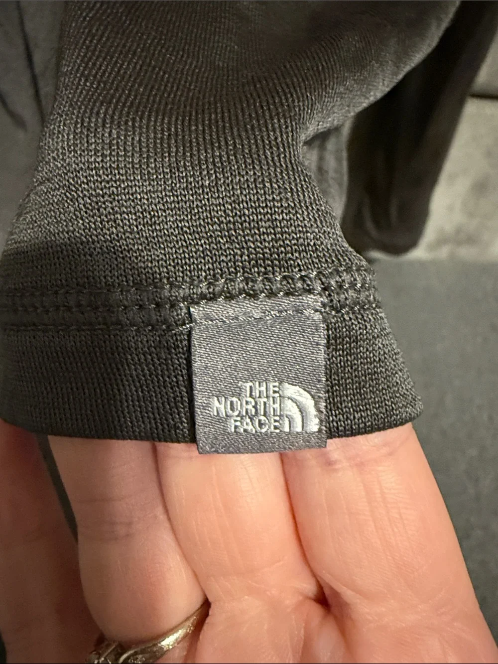 The North Face Men's Long-Sleeve Crewneck Shirt - Charcoal Gray